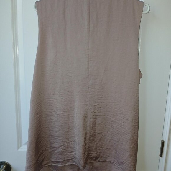 Cabi blouse rose color / sleeveless button up in fawn - dusty rose - Picture 2 of 3